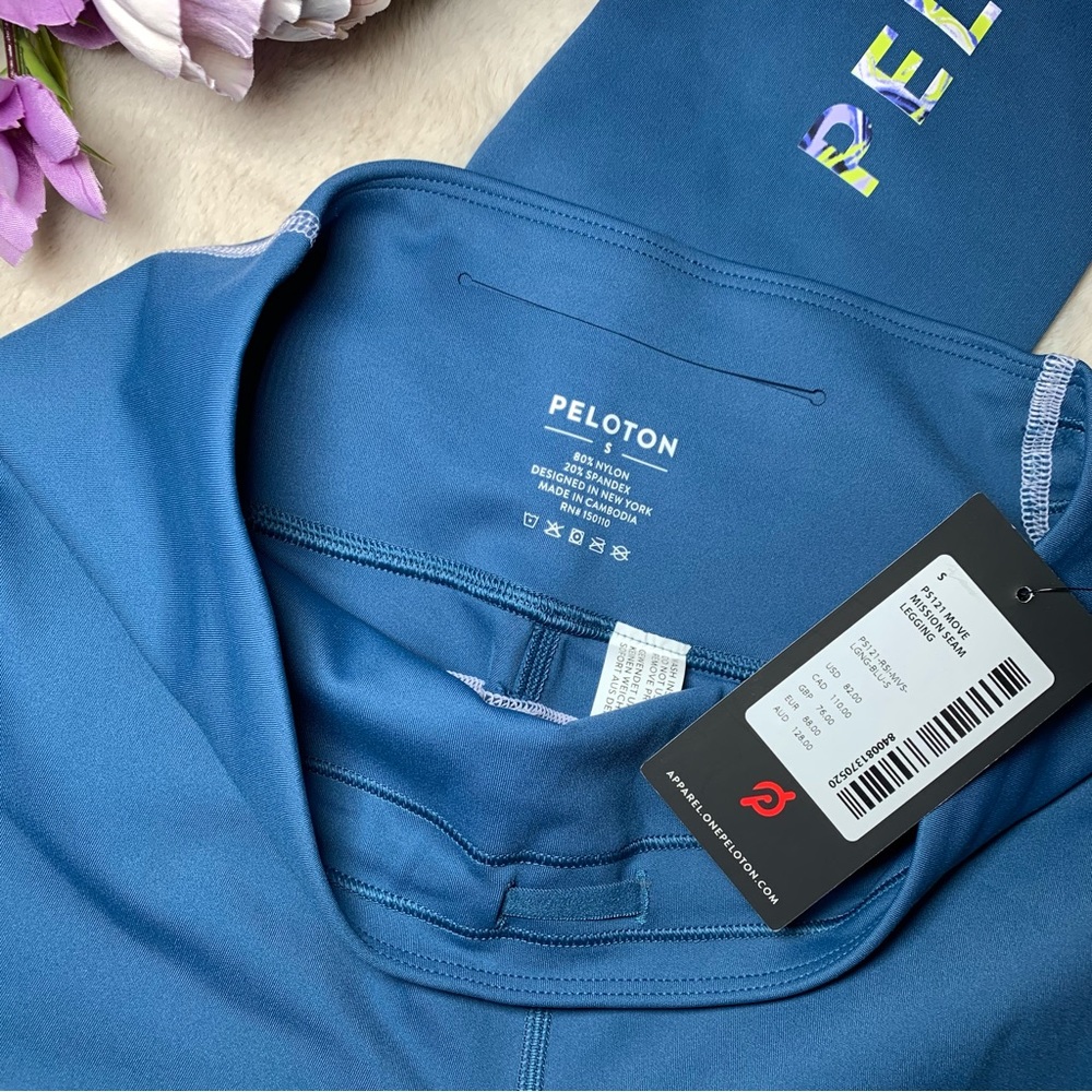 SOLD NWT Peloton Move Mission 2-Piece Outfit - Picture 12 of 14